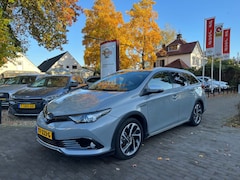 Toyota Auris Touring Sports - 1.8 HYBRID FREESTYLE / PANODAK / CAMERA / DAB