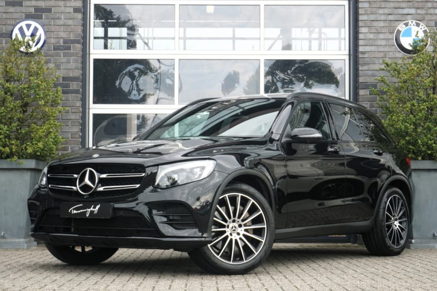 Mercedes-Benz GLC-klasse - GLC 250 4MATIC - PANO - EL. TREKH. - 20 INCH - AutoWereld.nl