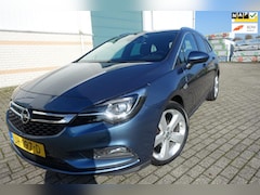 Opel Astra Sports Tourer - 1.4 Innovation - trekhaak - 4 nieuwe 18"all seasson banden - navi