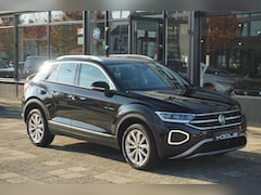 Volkswagen T-Roc - 1.5 TSI Style | Facelift | Leer | Carplay