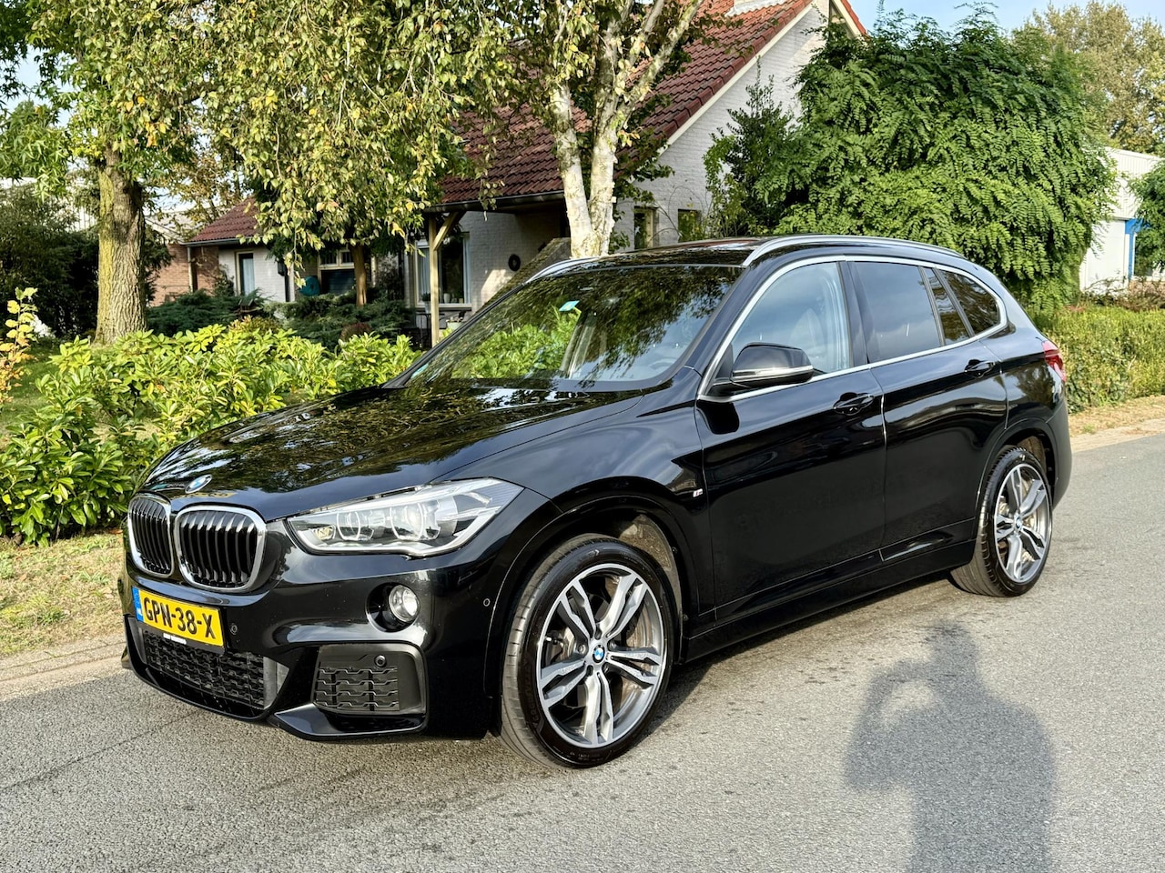 BMW X1 - xDrive20i M-Sport 192PK Automaat•Pano•HeadUp - AutoWereld.nl