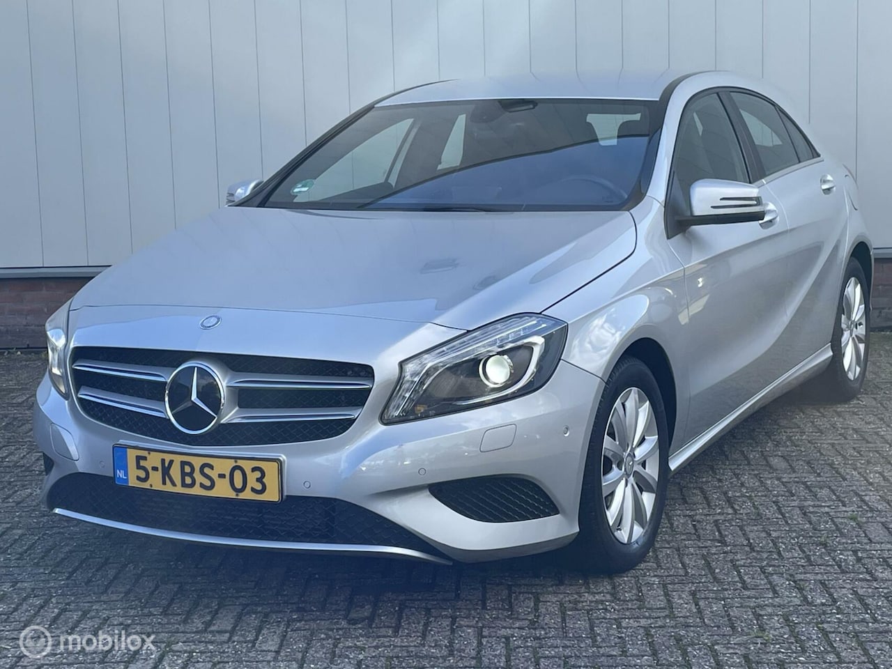 Mercedes-Benz A-klasse - 180 Ambition |Org NL | Xenon | Navi | PDC V+A | Cruise control | - AutoWereld.nl