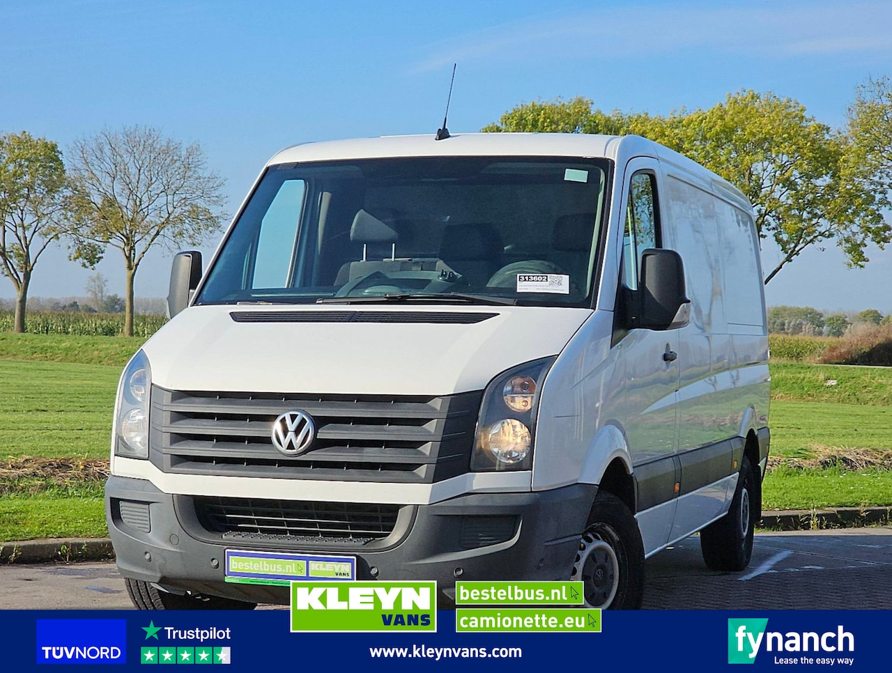 Volkswagen Crafter - 35 2.0 l2h1 3.5t-trekhaak ! - AutoWereld.nl