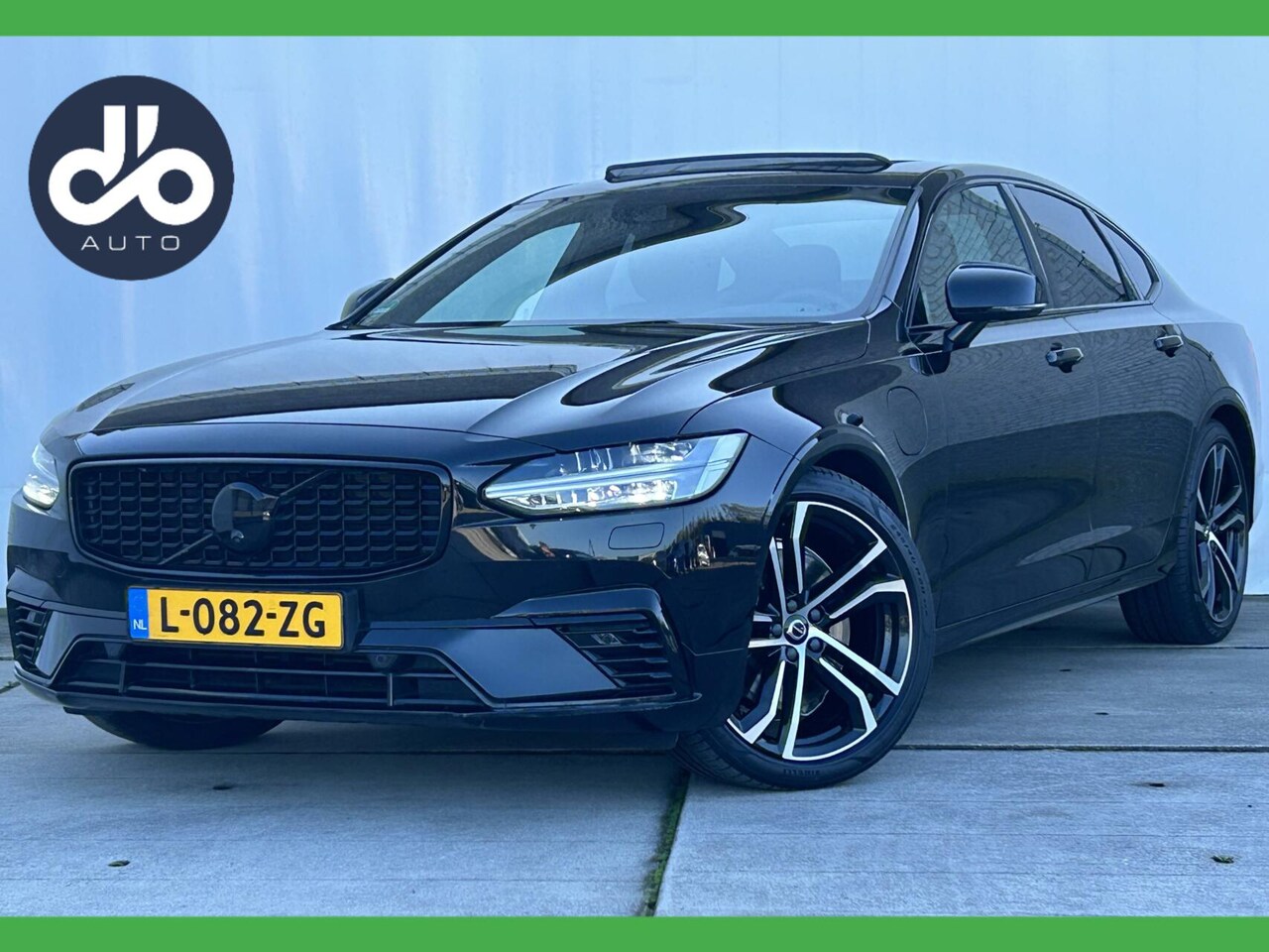 Volvo S90 - 2.0 T8 304pk AWD R-Design OPENDAK I 20" I LUCHTVERING I ORG. NL + NAP - AutoWereld.nl