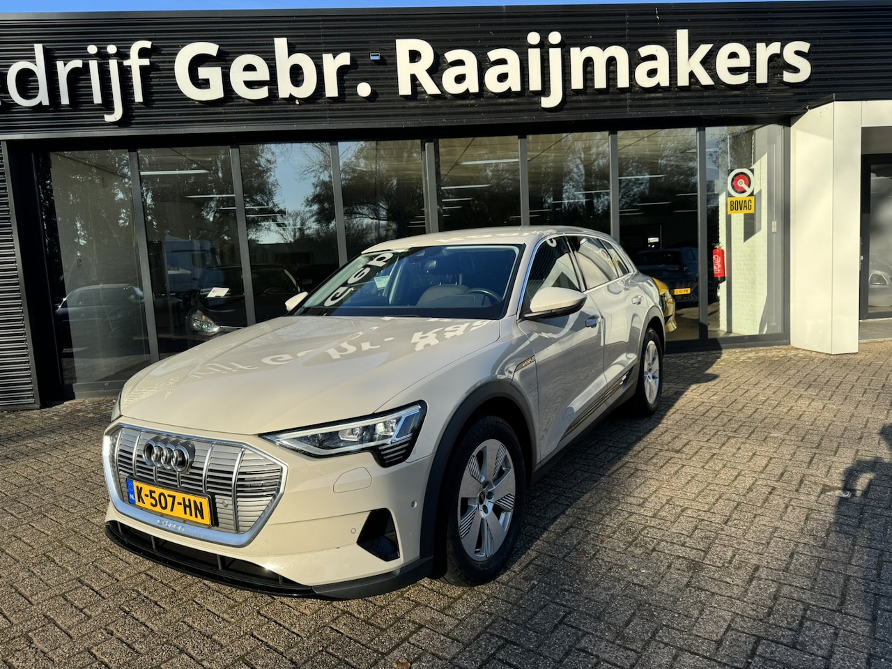 Audi e-tron - 50 quattro edition 71 kWh *Navigatie* LED* EXPORT* - AutoWereld.nl