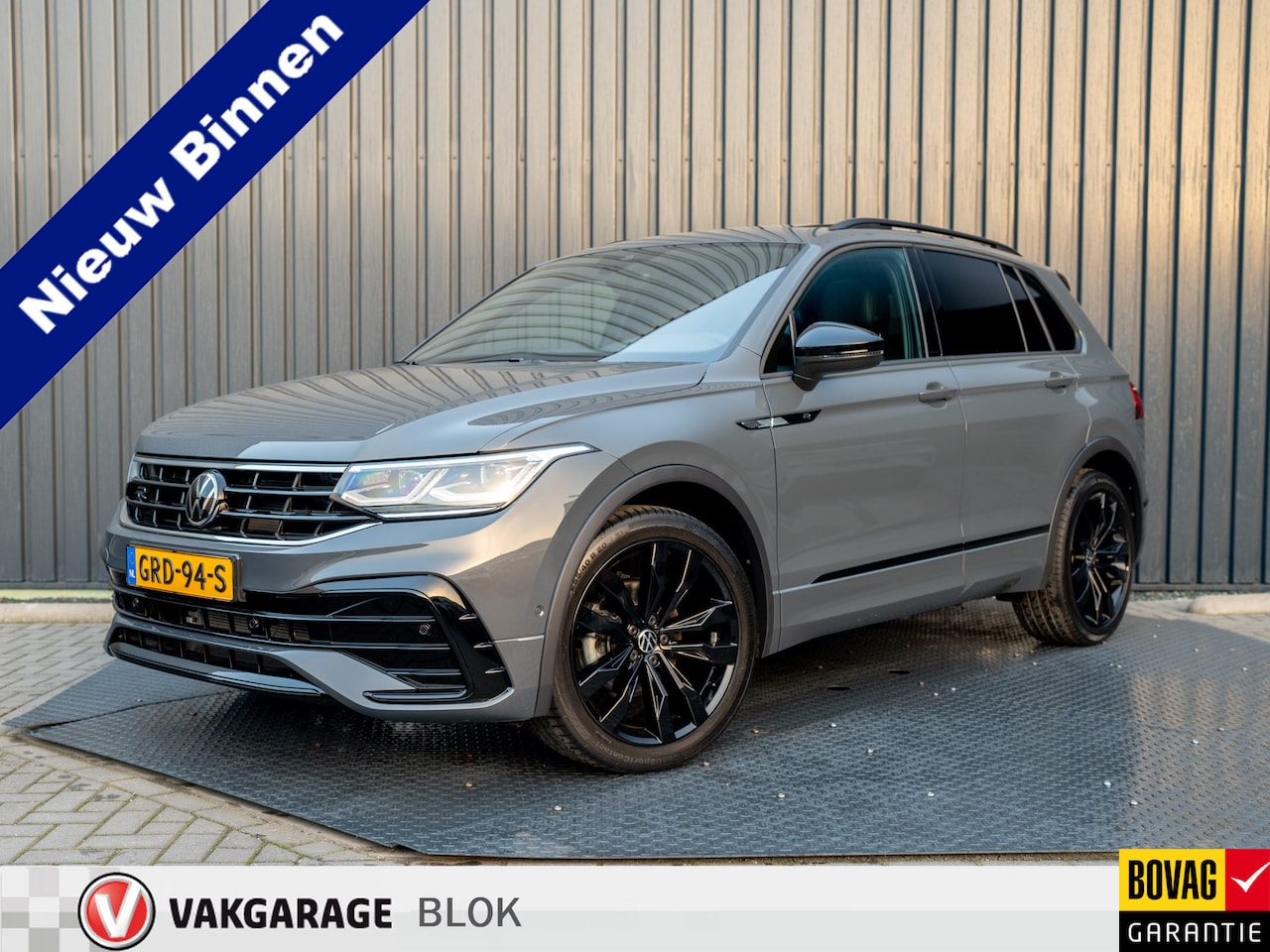 Volkswagen Tiguan - 1.5 TSI R-Line Business+ | Panodak | Trekhaak wegkl. | 20'' | IQ Light | Camera | Prijs Ri - AutoWereld.nl