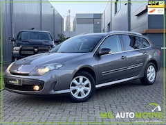 Renault Laguna Estate - 2.0 16V Dynamique | Navi | Trekhaak | Half leder | PDC