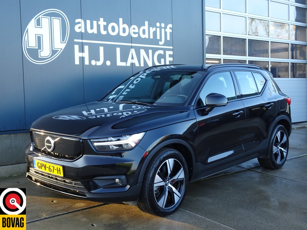 Volvo XC40 - Recharge P8 AWD R-Design Recharge P8 AWD R-Design - AutoWereld.nl