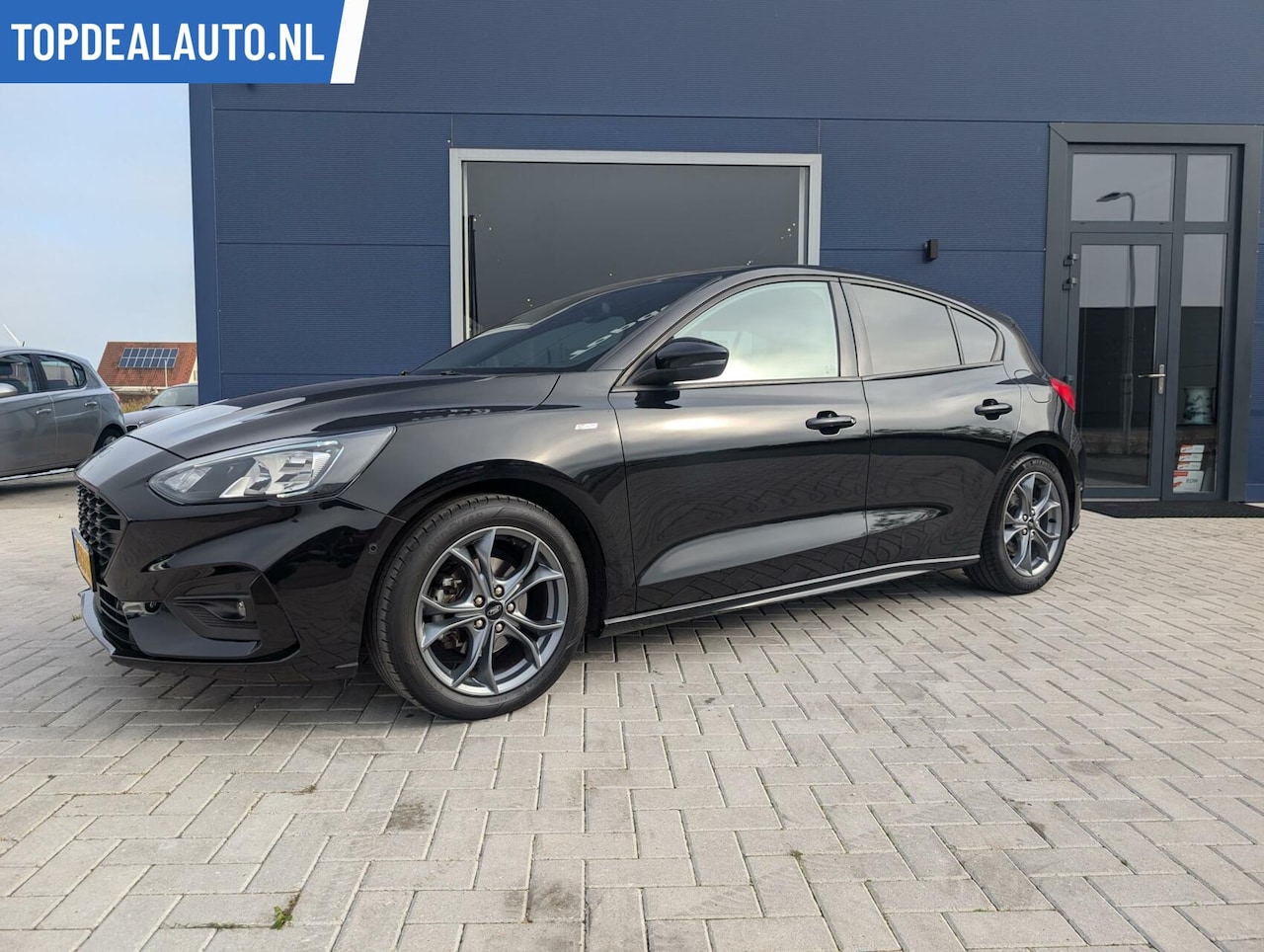 Ford Focus - 1.0 EcoBoost ST Line Business/ 1e eigenaar - AutoWereld.nl