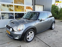 MINI Cooper S - 1.6 Automaat Navi