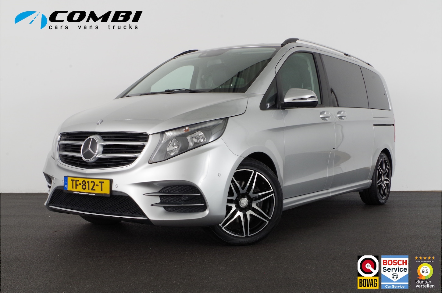 Mercedes-Benz V-klasse - 220d Kort AMG Line > 164pk/Dubbele schuifdeur/8 zitplaatsen/trekhaak/camera... - AutoWereld.nl