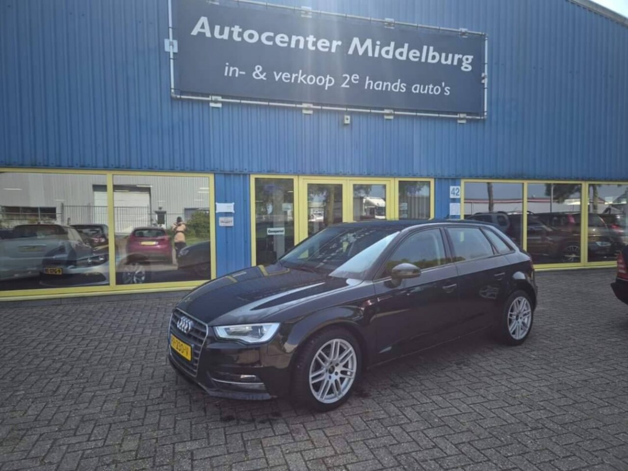 Audi A3 Sportback - 1.6 TDI Ambit. PL S - AutoWereld.nl