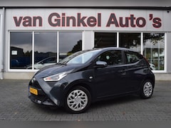 Toyota Aygo - 1.0 VVT-i x-play Airco | Camera | 5 deur | NAP