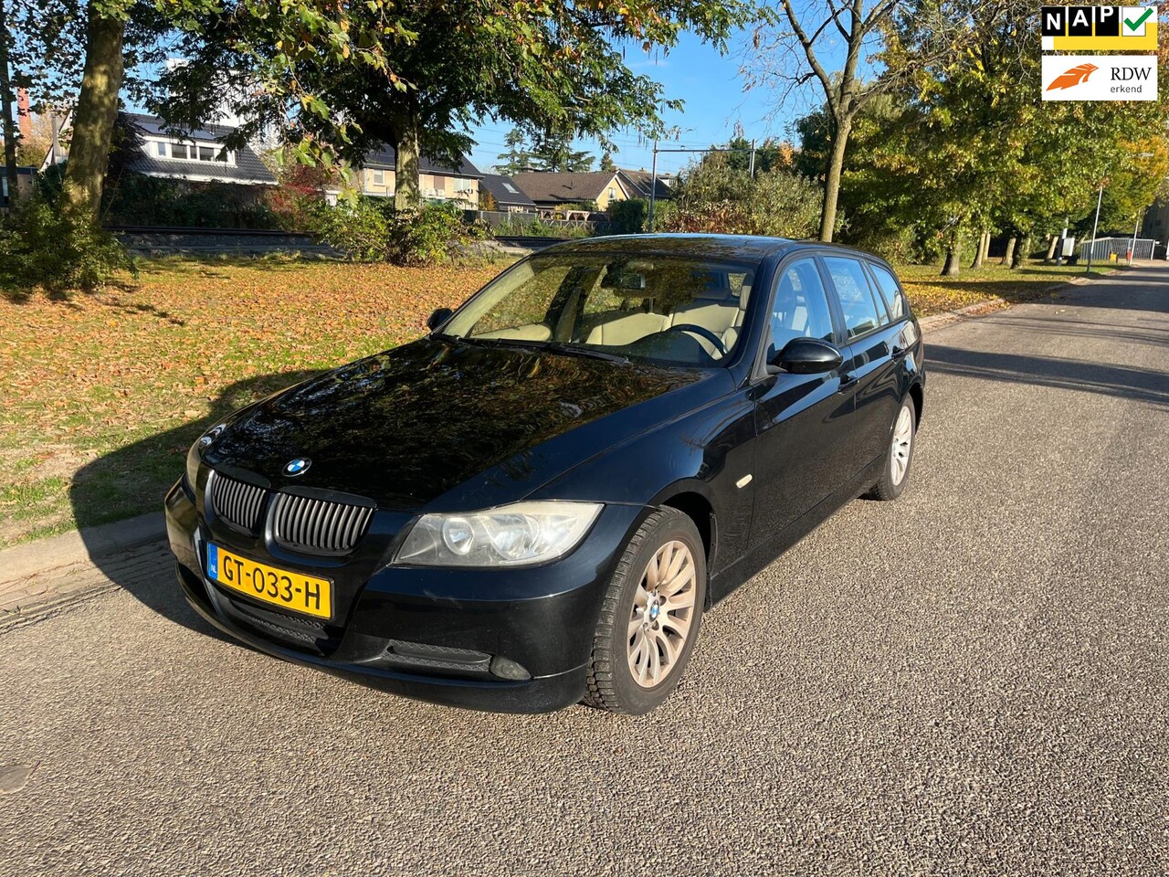 BMW 3-serie Touring - 318i APK/AIRCO/SENSOR/CRUISE - AutoWereld.nl