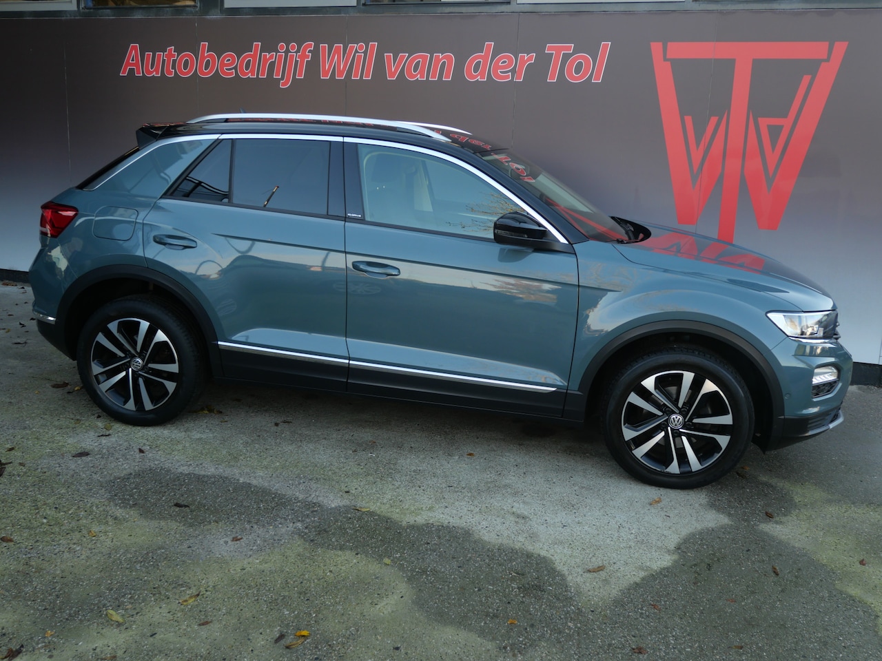 Volkswagen T-Roc - 1.0 TSI STYLE | A.C.C. | NAVIGATIE | CARPLAY | CLIMA | STOEL ALL-IN!! - AutoWereld.nl