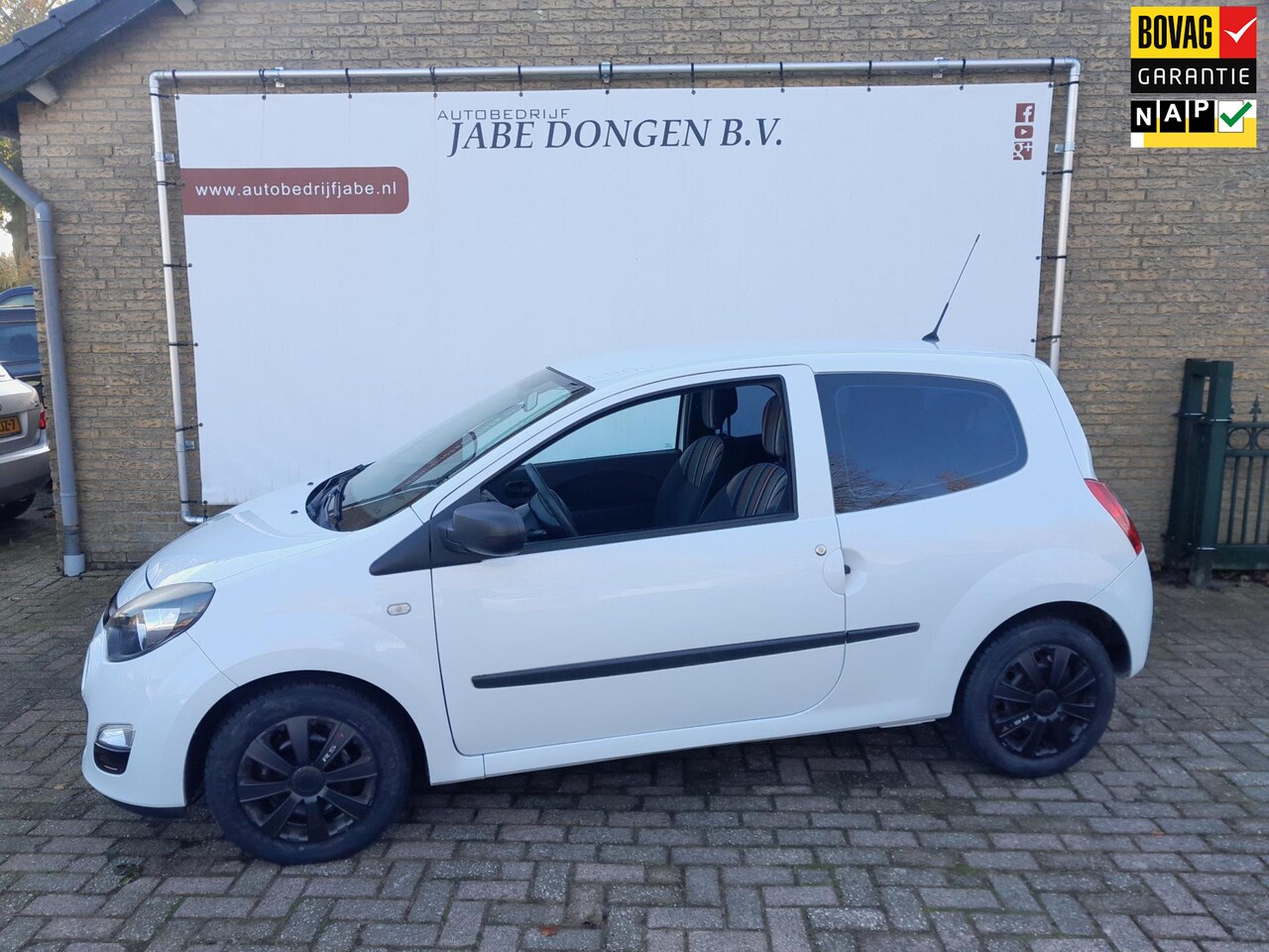 Renault Twingo - 1.2-16V Authentique 1.2 16V Authentique - AutoWereld.nl