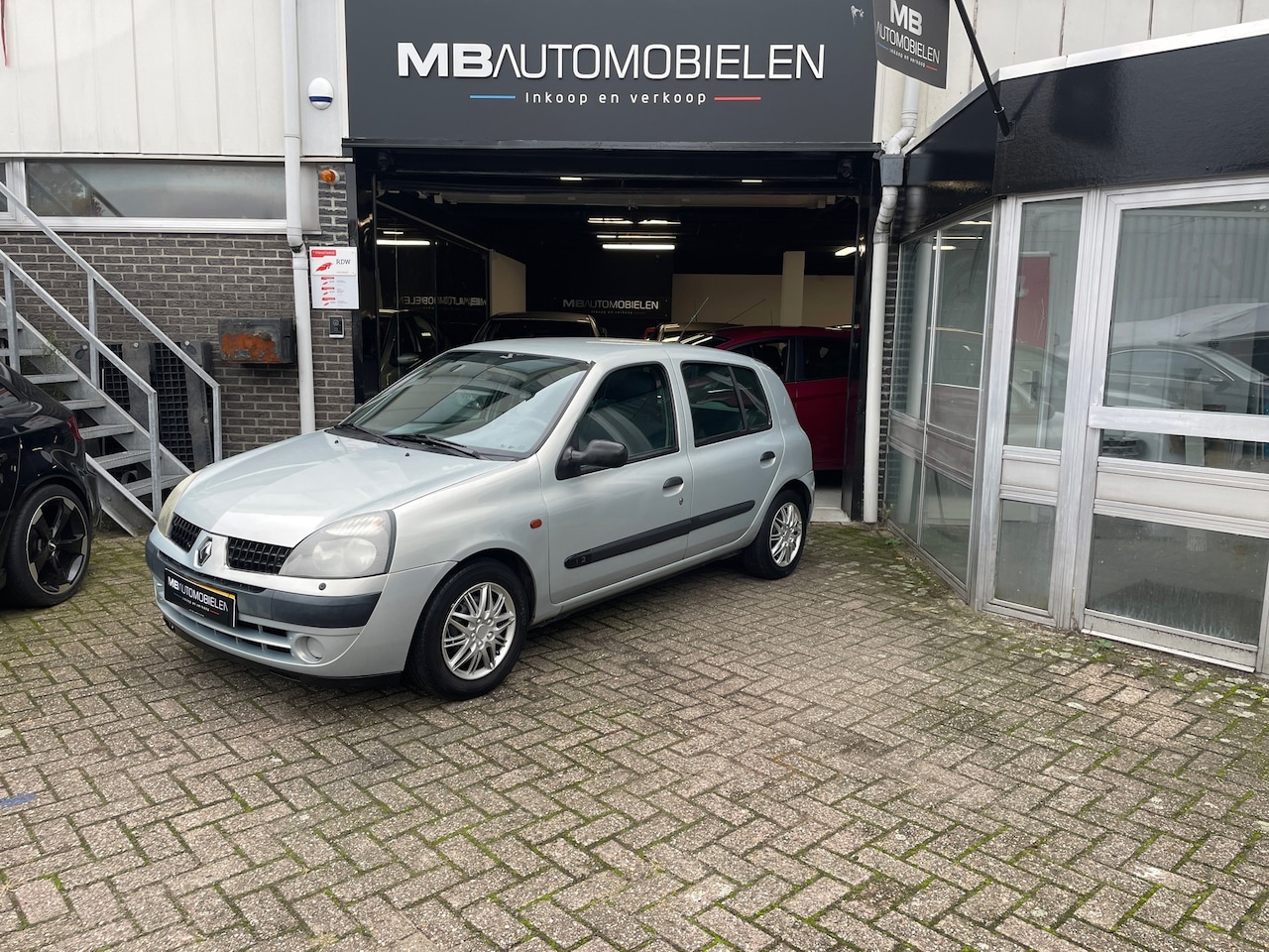 Renault Clio - 1.2 Authentique/5 Deurs/NAP/Stuurbekrachtiging/APK/Nette Auto!! - AutoWereld.nl