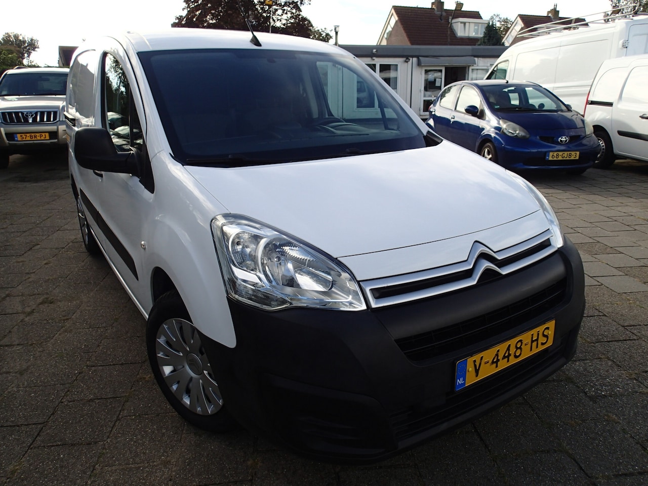 Citroën Berlingo - 1.6 BlueHDI 75 Business Economy VOORZIEN VAN AIRCO+CRUISE !! 3 ZITTER !! EURO 6 !! - AutoWereld.nl