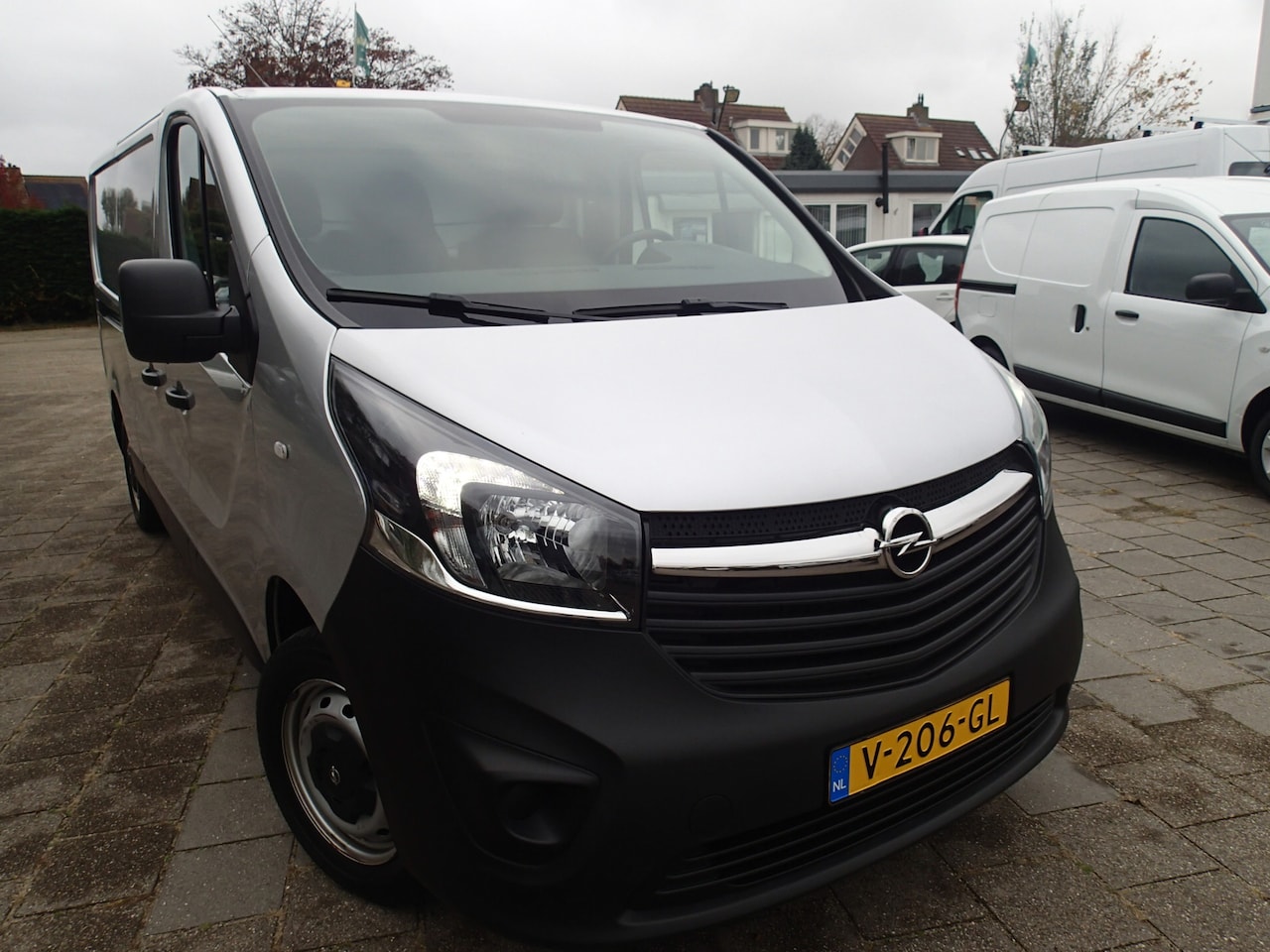 Opel Vivaro - 1.6 CDTI L2H1 Edition VOORZIEN AIRCO+CRUISECONTROL!!  EURO 6 !! - AutoWereld.nl