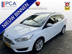 Ford Focus Wagon - 1.0 Trend Edition Airco/Cruise control/Navigatie/Lichtmetalen velgen