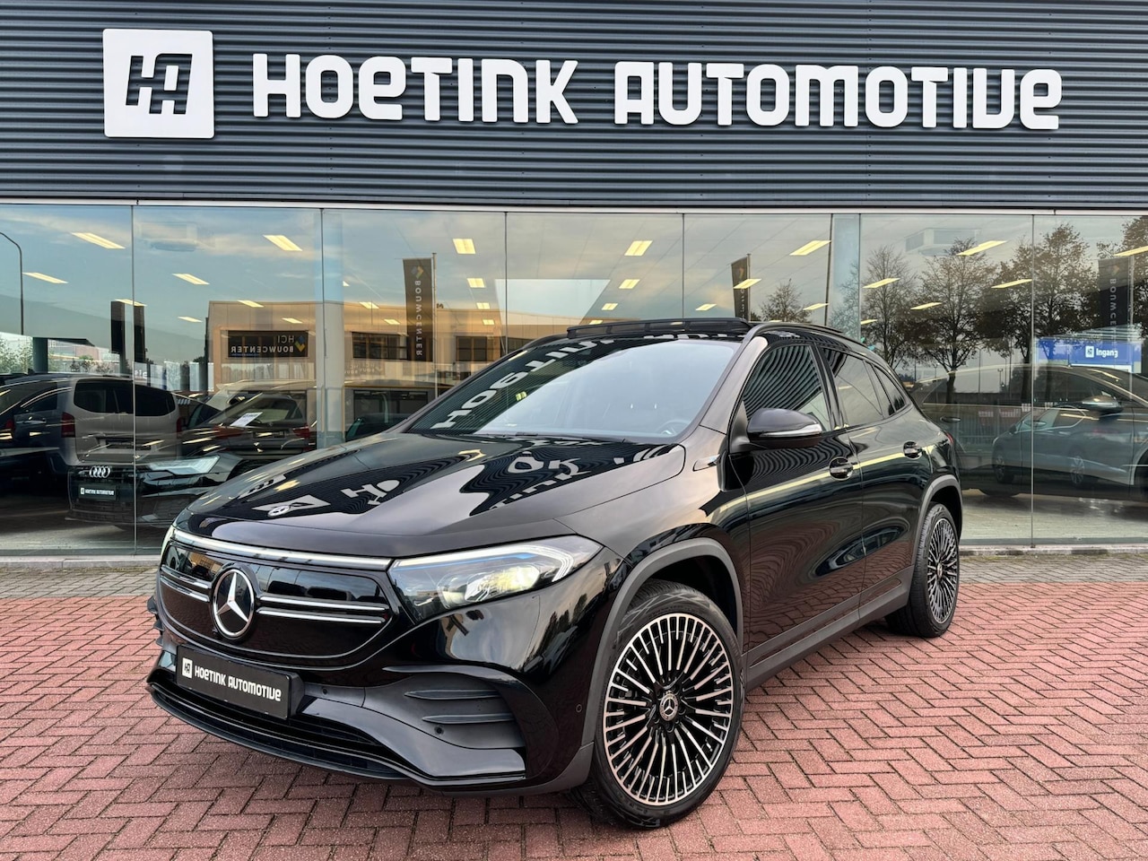 Mercedes-Benz EQA - 250 Business Solution AMG 67 kWh | Panoramadak | Volledig dealer onderhouden - AutoWereld.nl