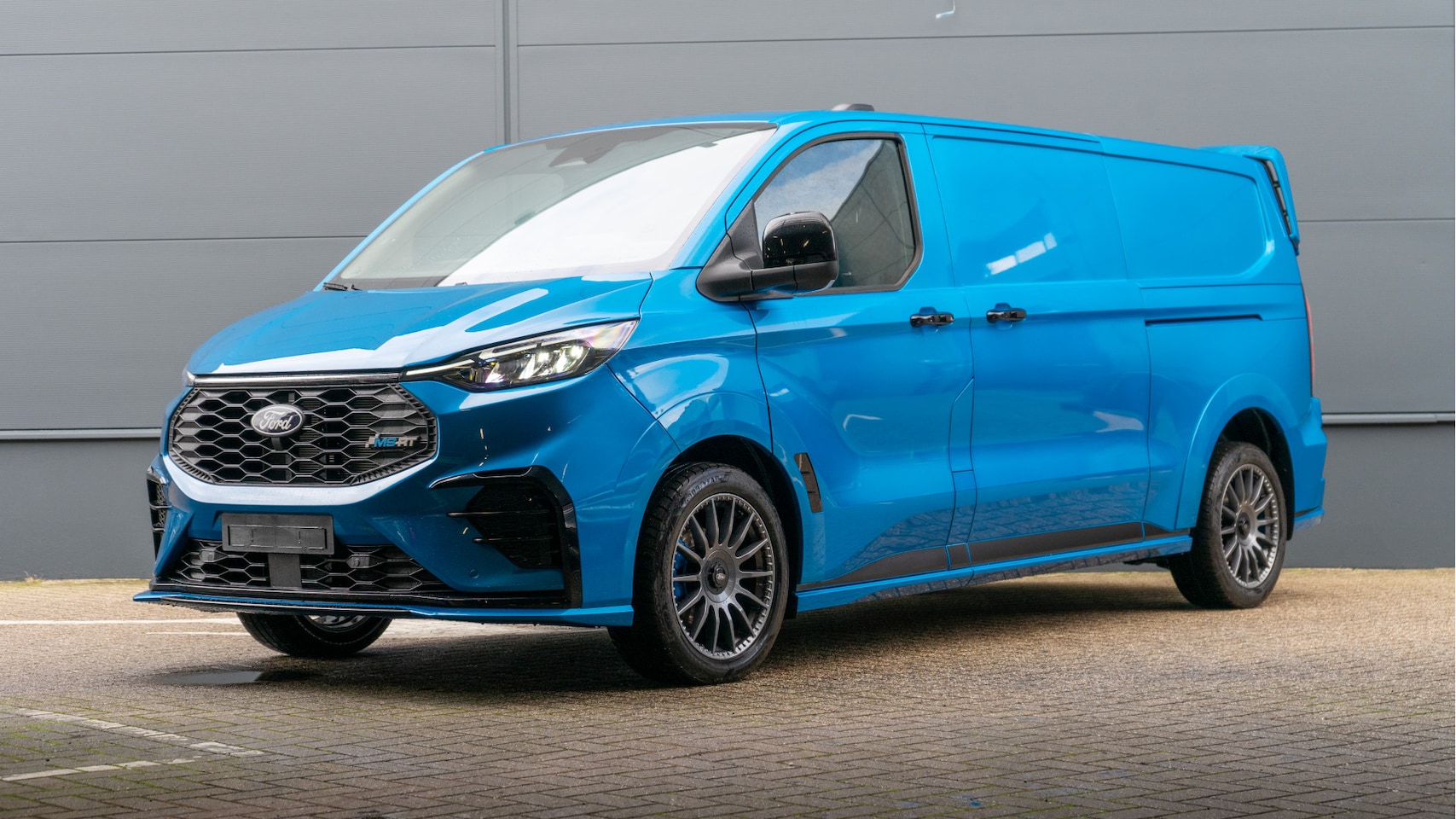 Ford Transit Custom - 320 2.0 TDCI L2H1 MS-RT AWD | 19 inch LM VELGEN | AGM Accu | Dubbele Schuifdeur - AutoWereld.nl