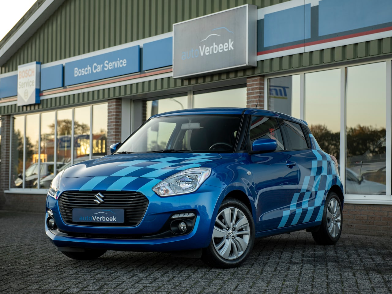 Suzuki Swift - 1.2 Select | Sport | Navi & Apple Carplay/Android Auto | 16" LMV nw.banden | Stoelverwarmi - AutoWereld.nl