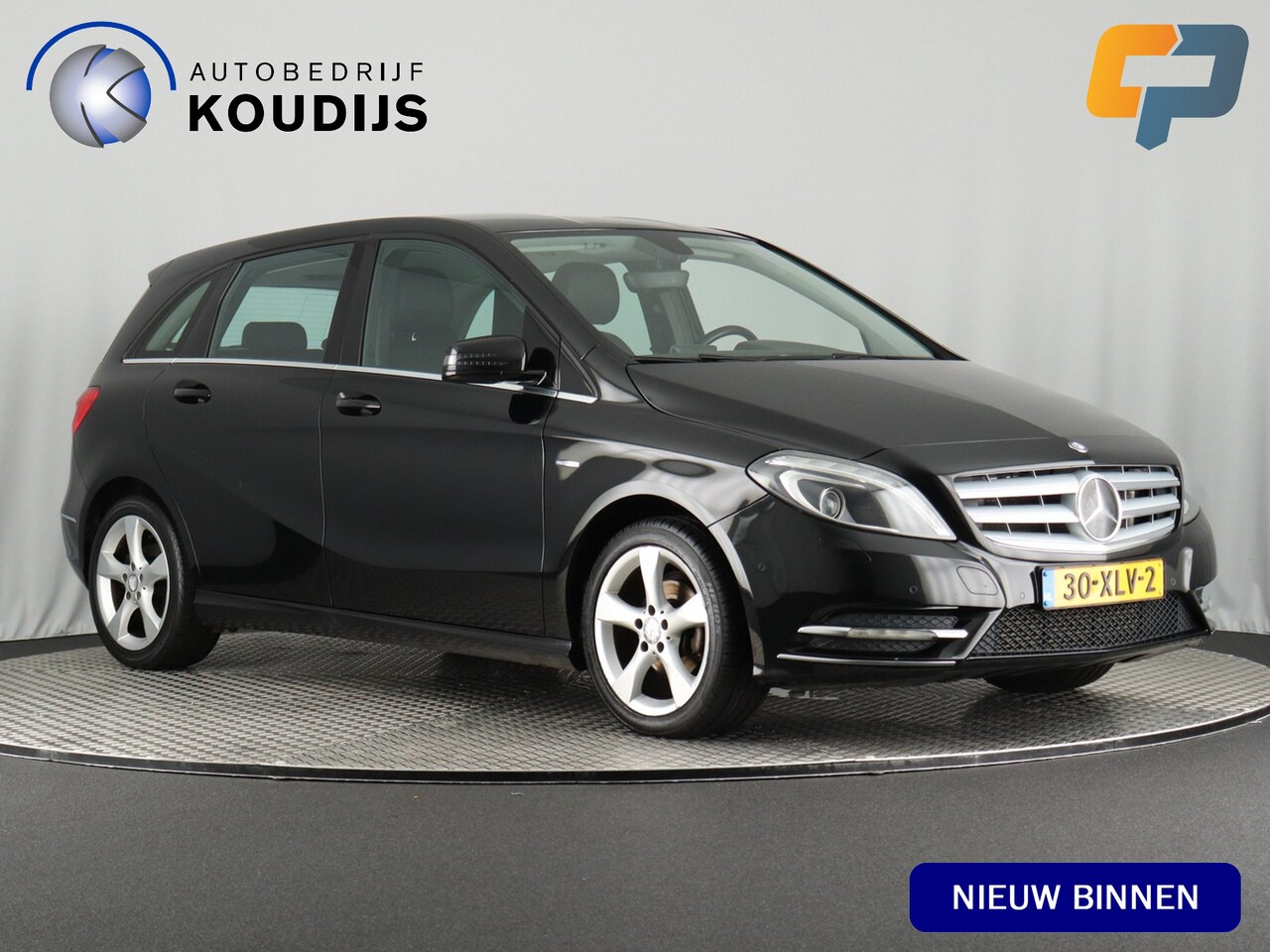 Mercedes-Benz B-klasse - 180 Ambition 180 Ambition (NL-Auto / Afn. Trekhaak / Cruise / Navi / PDC) - AutoWereld.nl