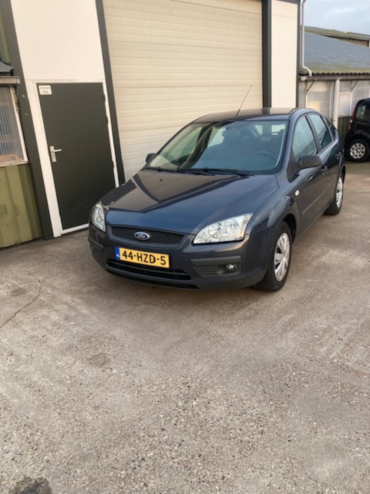 Ford Focus - 1.6-16V Ambiente 1.6-16V Ambiente - AutoWereld.nl