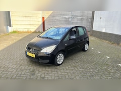 Mitsubishi Colt - 1.3 Invite 107.000 NAP AUTOMAAT AIRCO ZWART 2007