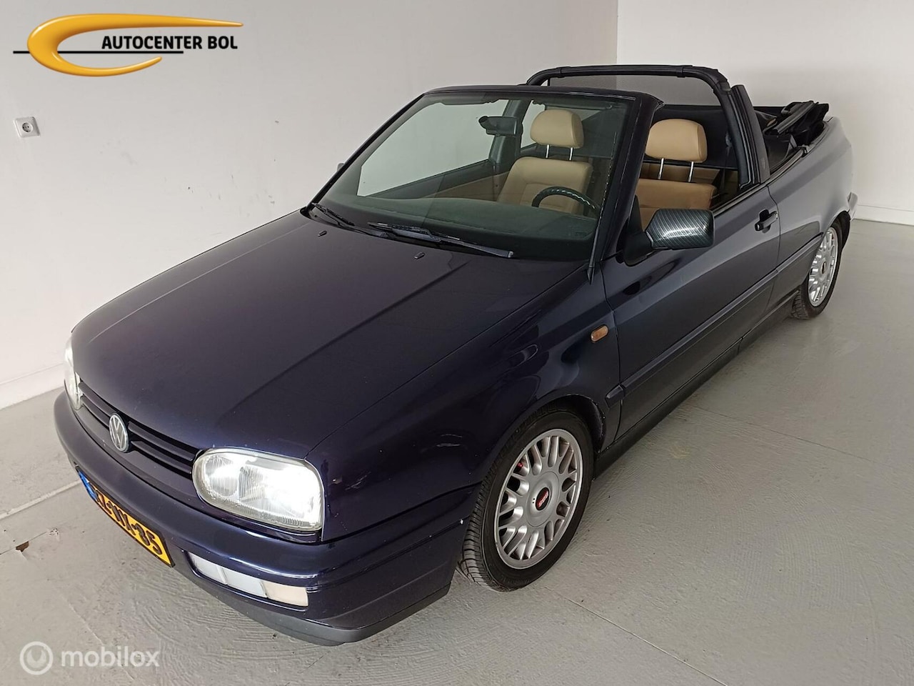 Volkswagen Golf Cabriolet - 1.8 1.8 - AutoWereld.nl