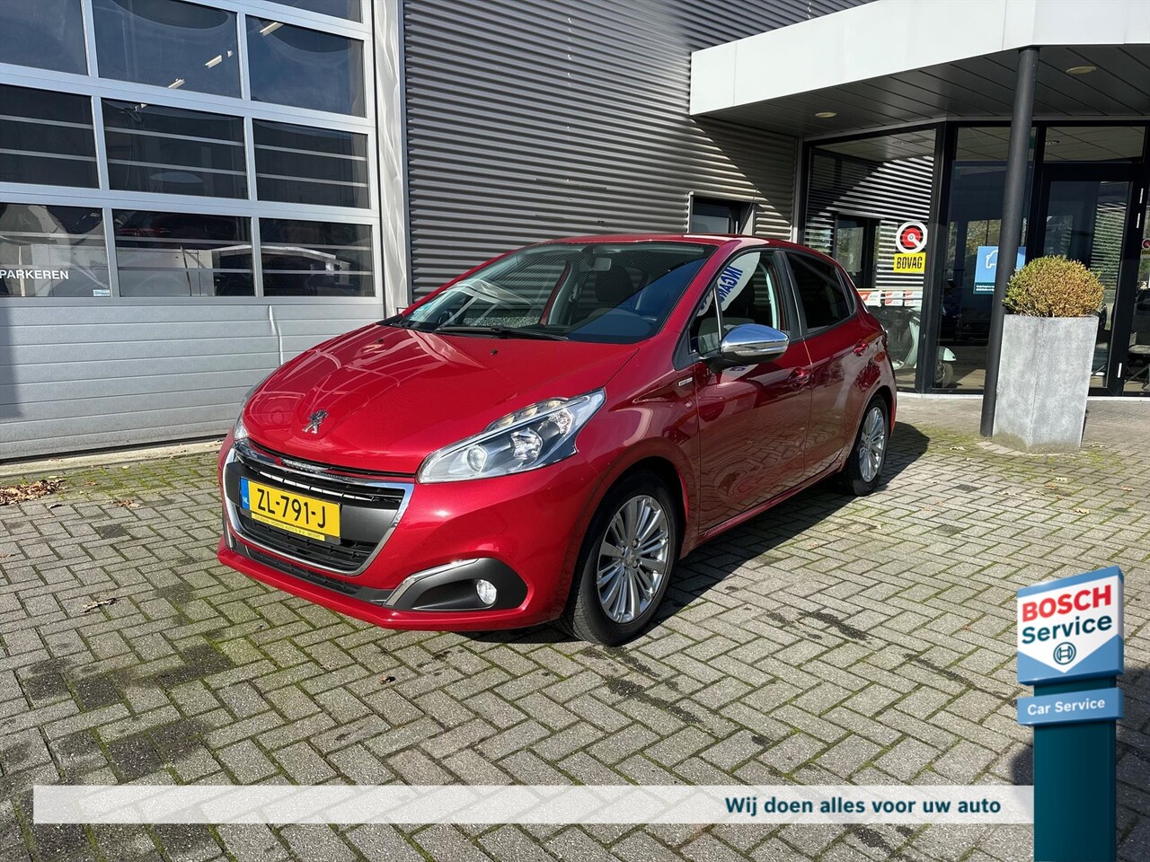 Peugeot 208 - 1.2 VTI 60KW/82PK 5-D - AutoWereld.nl