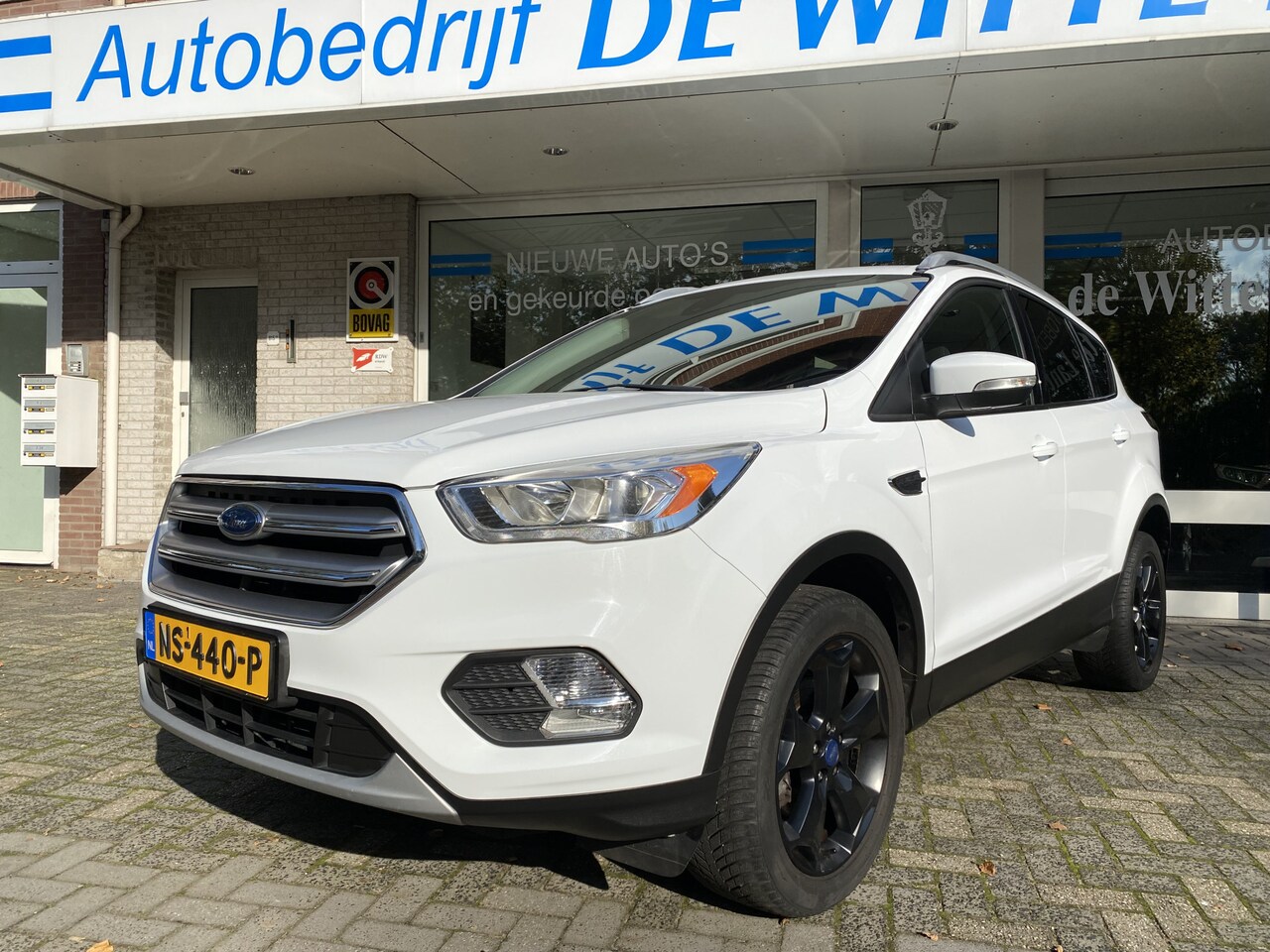 Ford Kuga - 1.5 EcoBoost Trend Ultimate Navitatie Fullmap/Cruisecontr./Climate controle/Led Dagrijverl - AutoWereld.nl