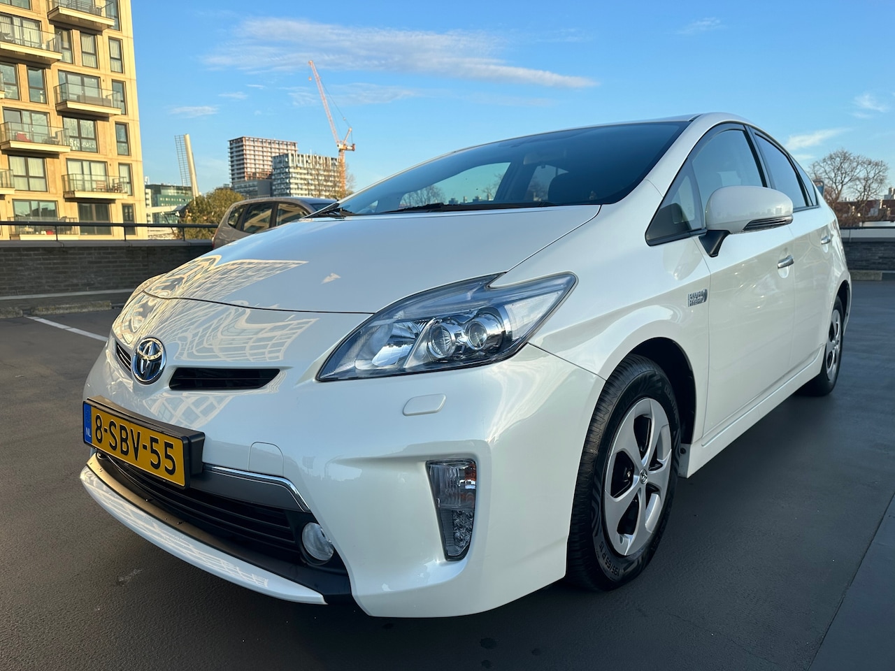 Toyota Prius - 1.8 Plug-in Dynamic Business Dealer OH! Grote Accu - AutoWereld.nl