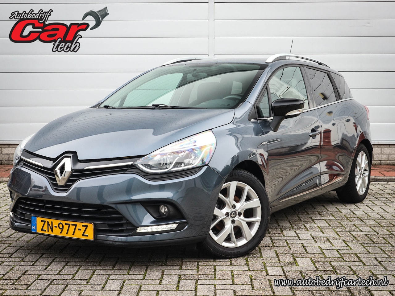 Renault Clio Estate - 0.9 TCe Limited | Airco | Navi | Cruise | Pdc | Led | Lichtmetaal | - AutoWereld.nl