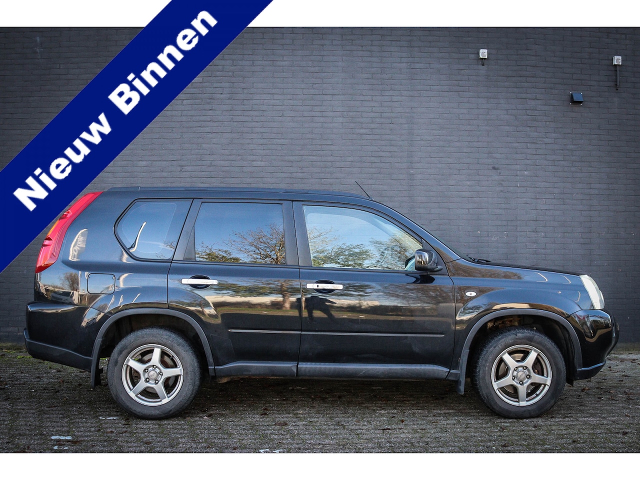 Nissan X-Trail - 2.0 dCi LE 4WD /Net binnen - AutoWereld.nl