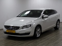 Volvo V60 - 2.4 D5 TWIN ENGINE LEASE EDITION AUTOMAAT