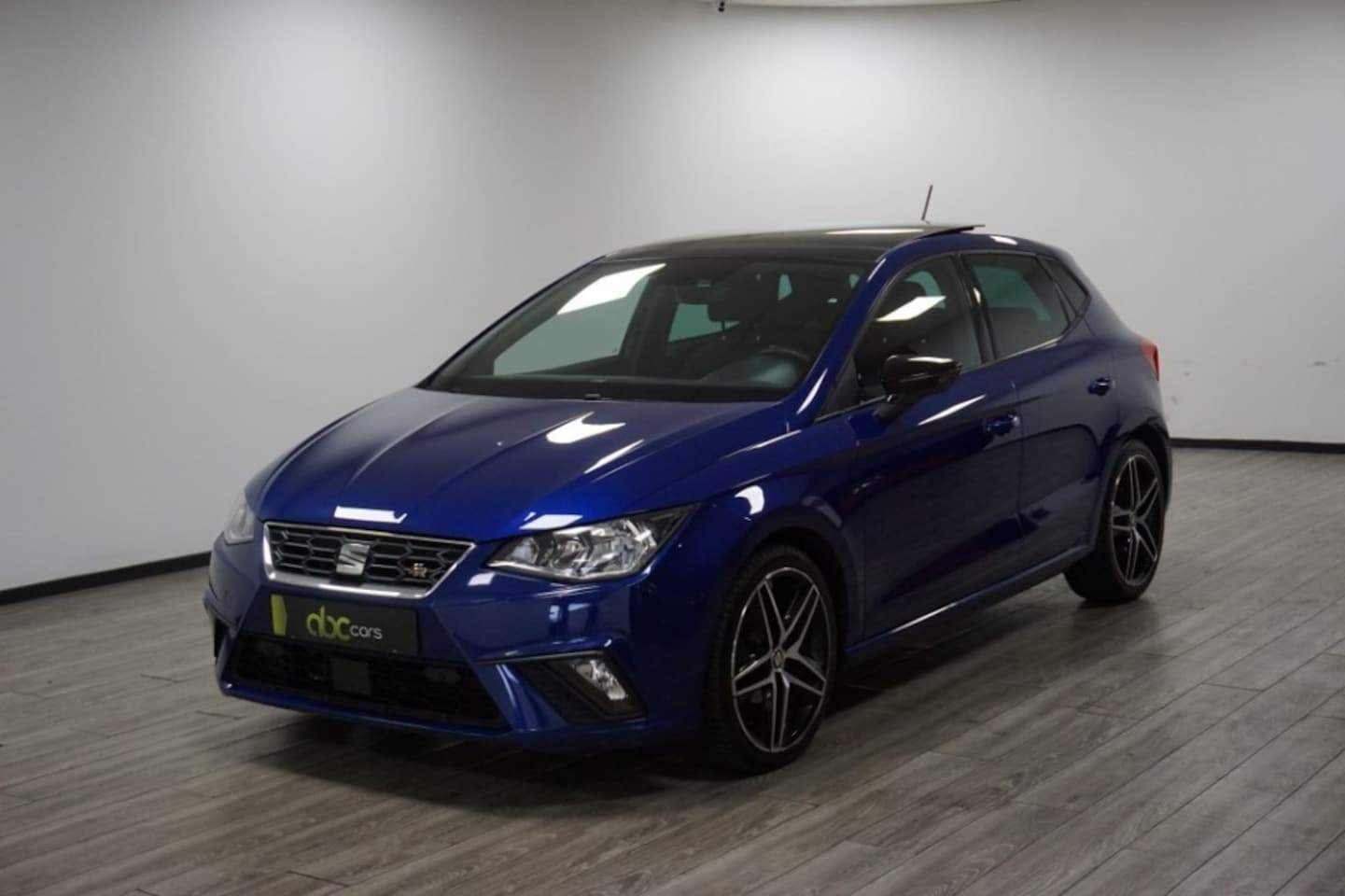 Seat Ibiza - 1.0 TSI FR BUSINESS INTENSE/ PANORAMADAK - AutoWereld.nl