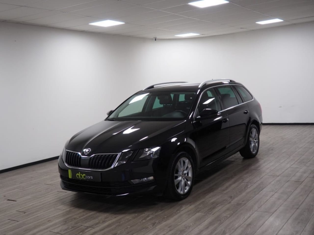 Skoda Octavia - 1.0 TSI GREENTECH CLEVER EDITION DSG - AutoWereld.nl