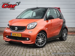 Smart Fortwo cabrio - EQ BRABUS Style 18 kWh | Clima | Cruise | Navi | Leer | Stuur+Stoelverwarming| 2000 euro s