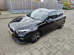 BMW 1-serie - 118i High Executive Edition 150Pk | Live cockpit | Full Nav | Bovag Garantie | RTI |