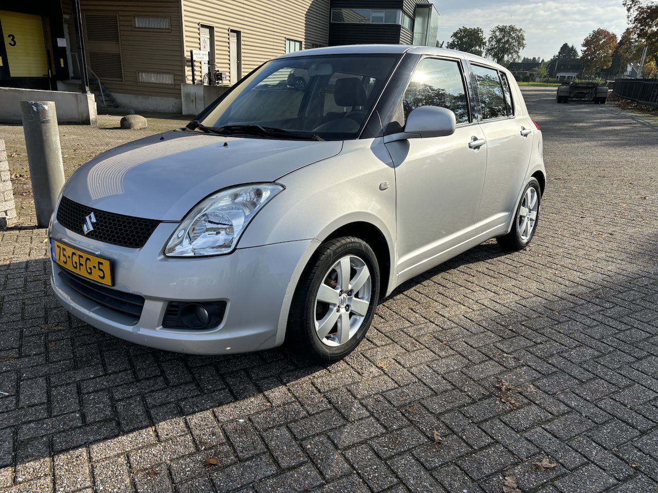 Suzuki Swift - 1.3 Shogun 5 Deurs [ airco,audio,lmv ] - AutoWereld.nl