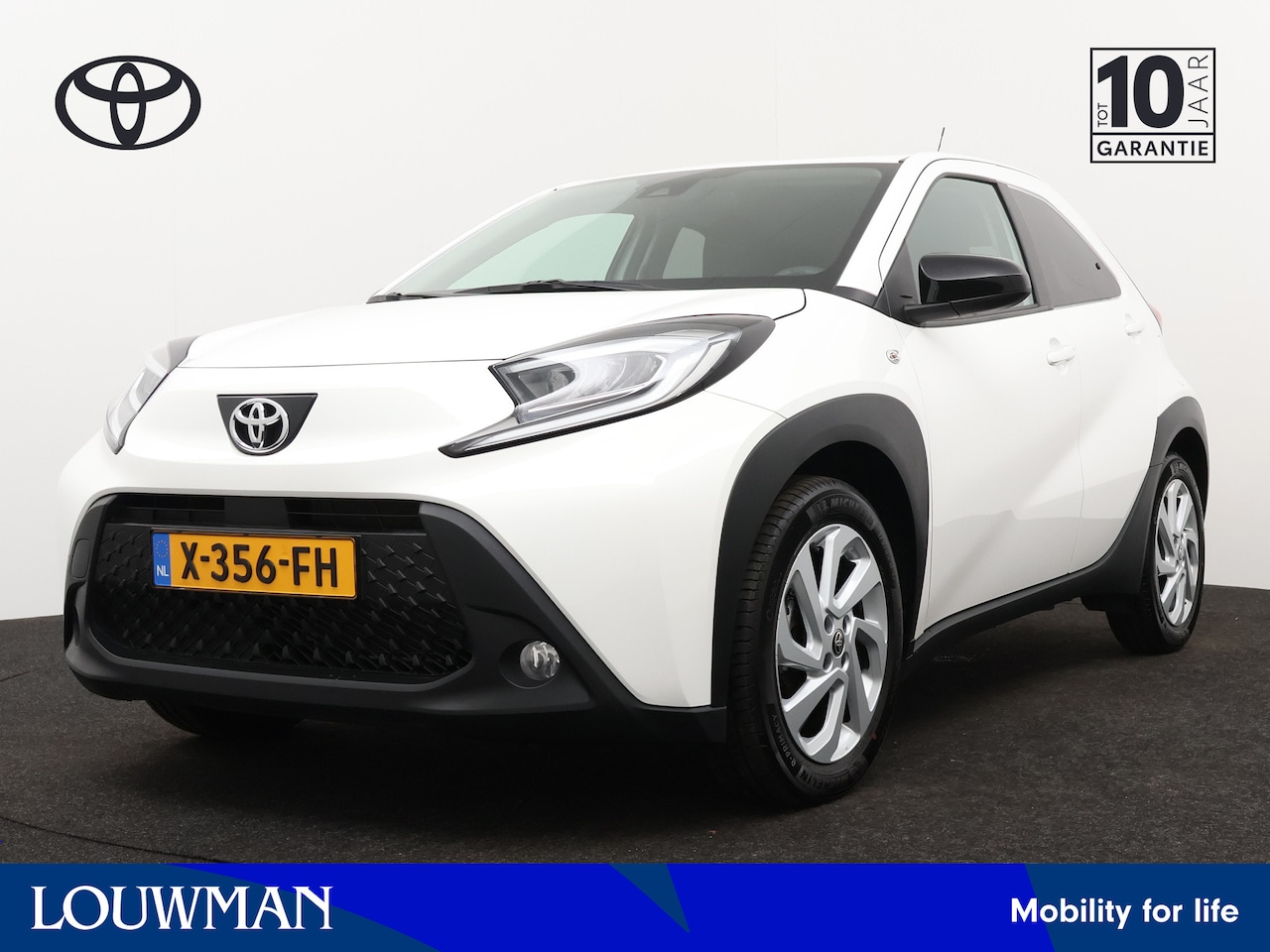 Toyota Aygo X - 1.0 Pulse Limited | Camera | Stoelverwarming | LM velgen | - AutoWereld.nl