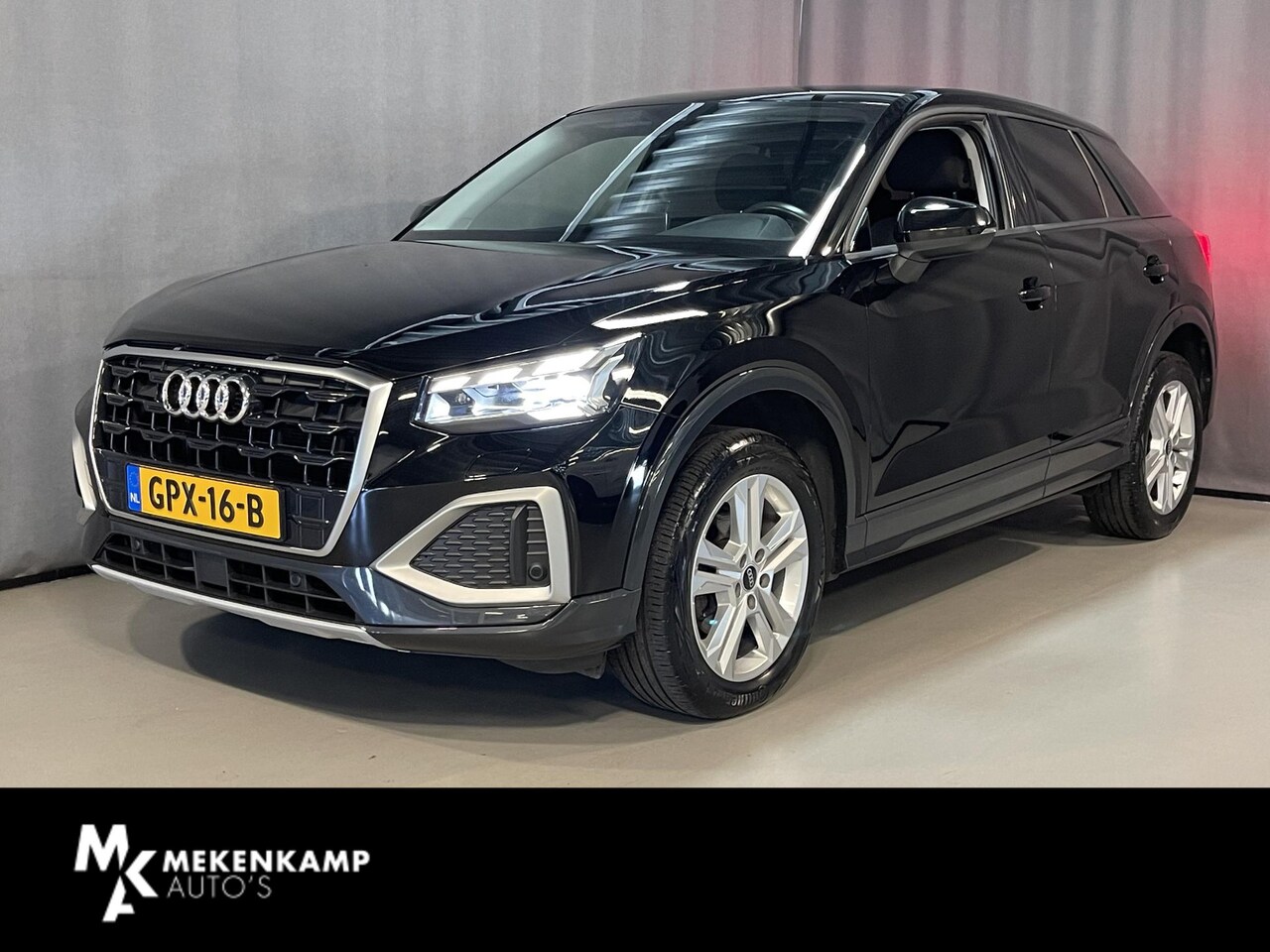 Audi Q2 - 35 TFSI Advanced edition 17"/Keyless/Camera/Matrix LED/PDC v+a/Elektrische Klep/Stoelverwa - AutoWereld.nl