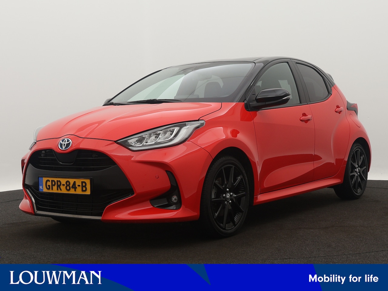 Toyota Yaris - 1.5 Hybrid Executive Limited Stoelverwarming | Navigatie | Adaptive Cruise | - AutoWereld.nl