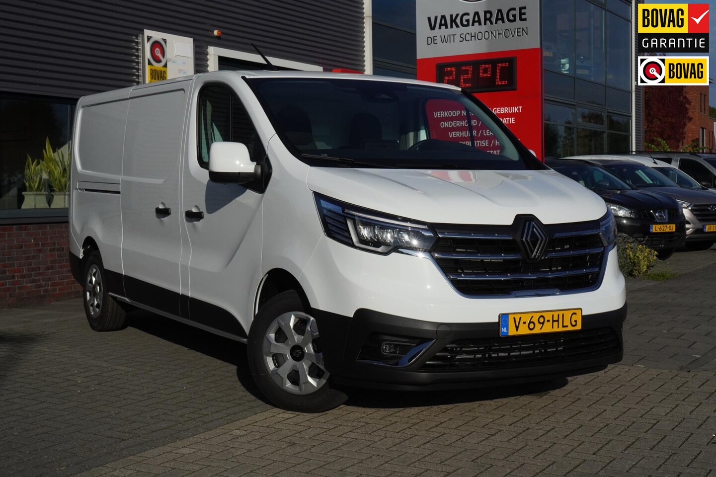 Renault Trafic - 2.0 Blue dCi 130 T30 L2H1 Advance/ BPM VRIJ!! - AutoWereld.nl