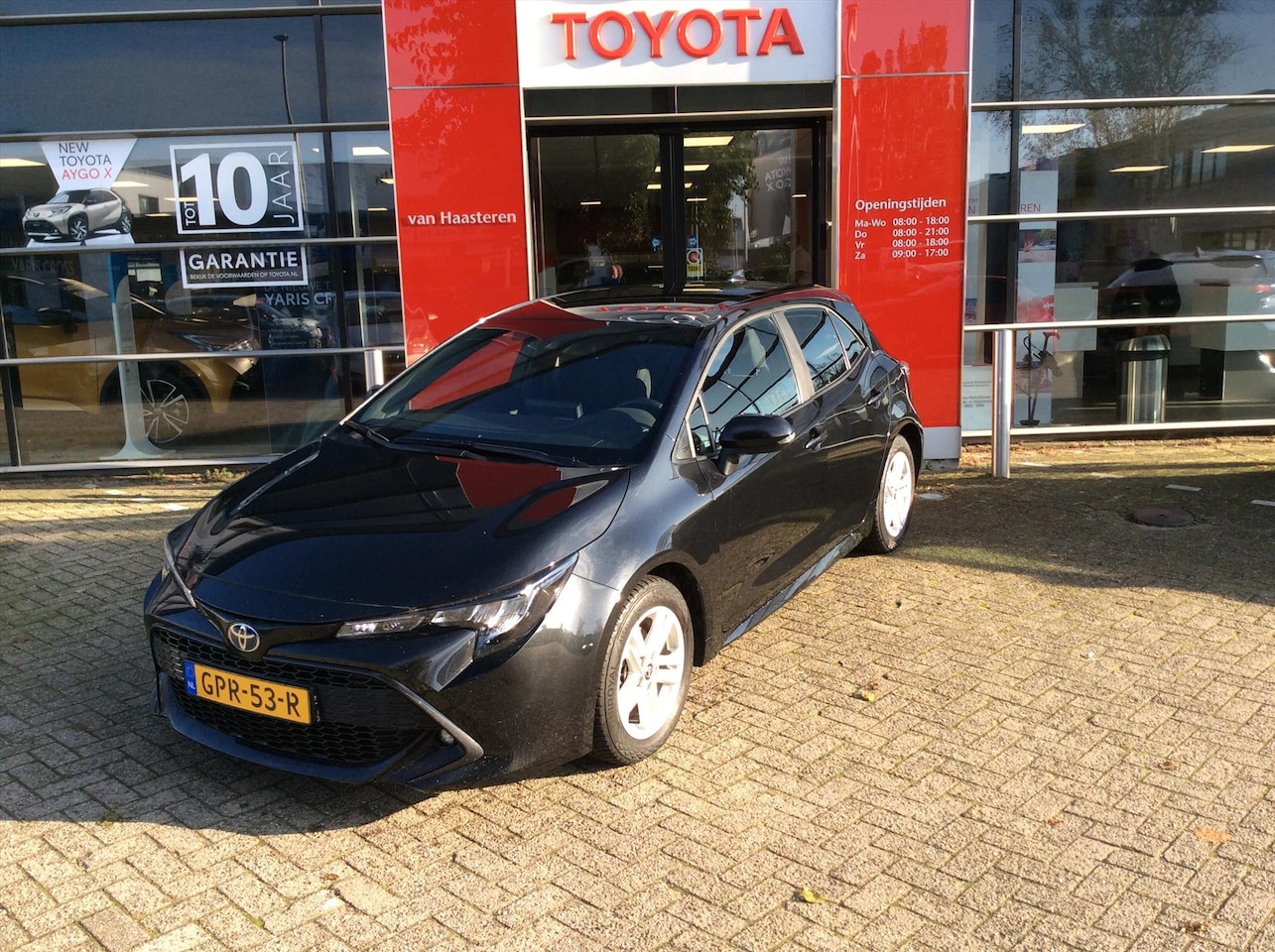 Toyota Corolla - 1.8 Hybrid 122pk CVT Active - AutoWereld.nl