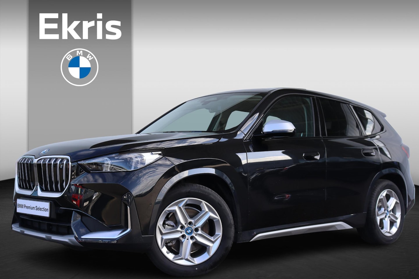 BMW iX1 - xDrive30 X Line / Premium Pack / 18 '' / - AutoWereld.nl