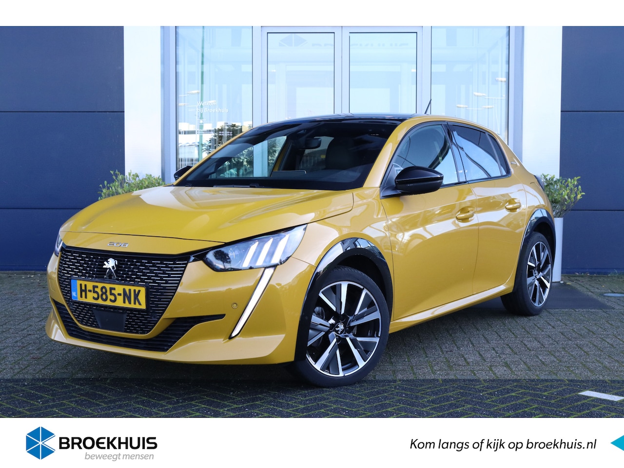 Peugeot 208 - GT-line 1.2 PureTech 100pk | Pano | Camera | Cruise control | Navi | Carplay | Cimate - AutoWereld.nl