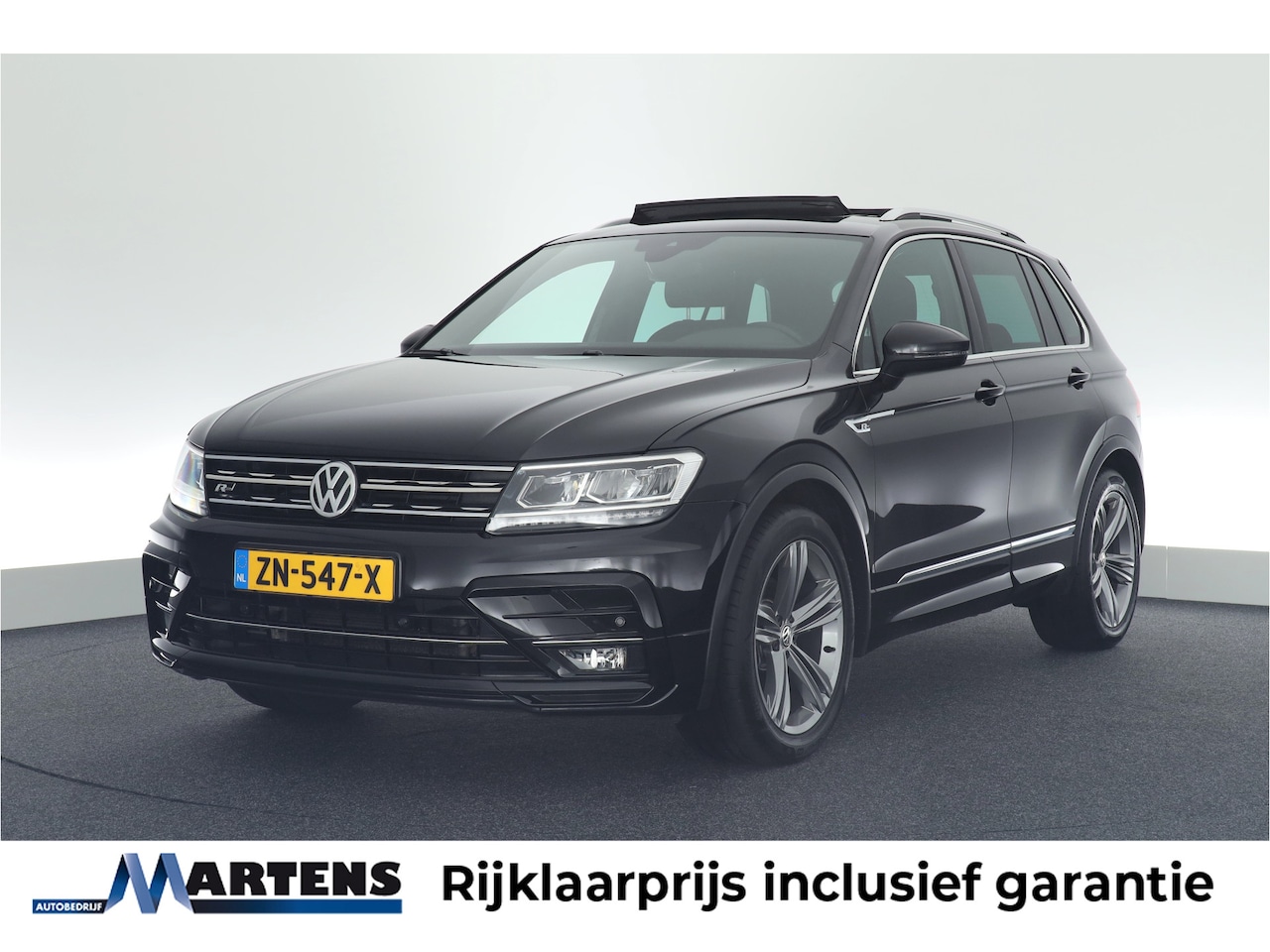 Volkswagen Tiguan - 1.5 TSI 150pk DSG ACT R-Line Highline Trekhaak Virtual Cockpit Panoramadak Stoelverwarming - AutoWereld.nl